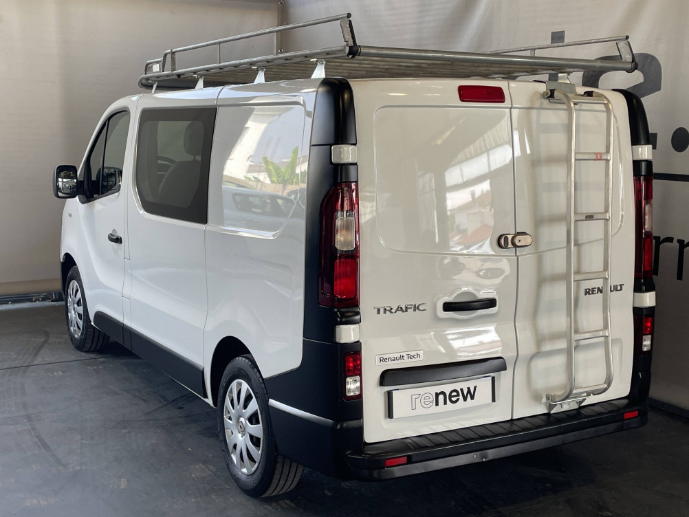 Acheter Renault Trafic 3 TRAFIC CA L1H1 1000 KG DCI 120 GRAND CONFORT 4p occasion dans les concessions du Groupe Faurie