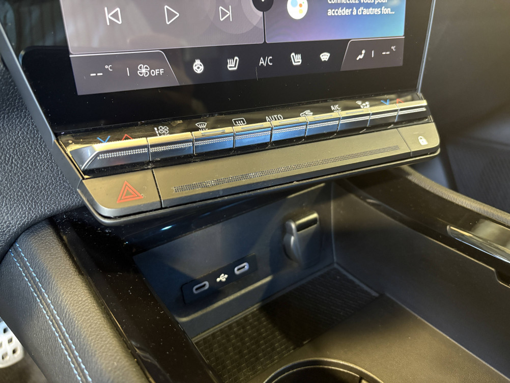 Acheter Renault Austral Austral E-Tech hybrid 200 Iconic esprit Alpine 5p occasion dans les concessions du Groupe Faurie