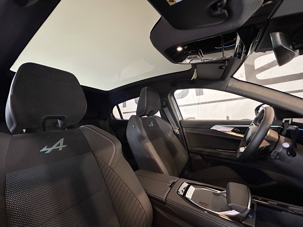 Acheter Renault Rafale Rafale E-Tech full hybrid 200 esprit Alpine 5p occasion dans les concessions du Groupe Faurie