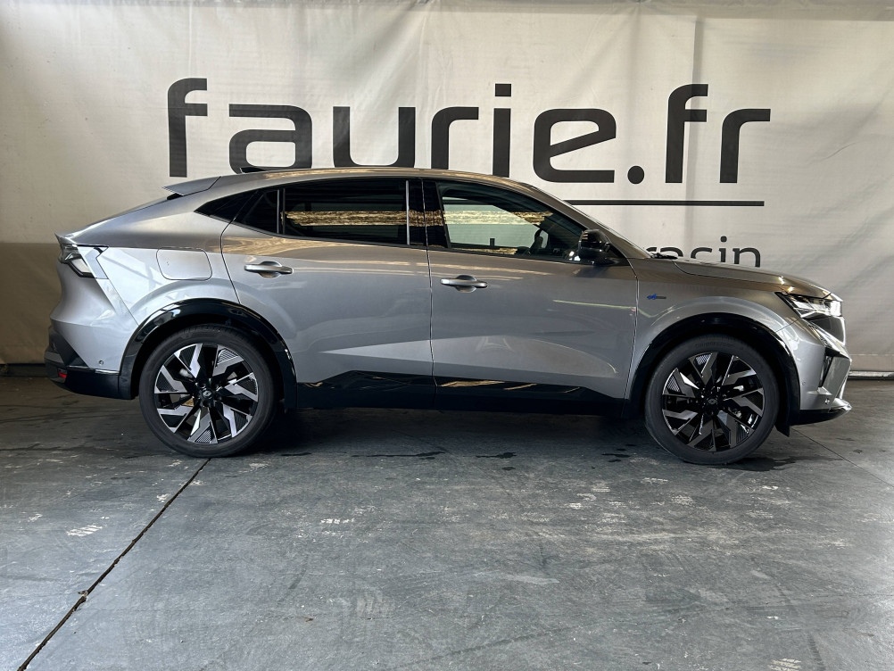 Acheter Renault Rafale Rafale E-Tech full hybrid 200 esprit Alpine 5p occasion dans les concessions du Groupe Faurie