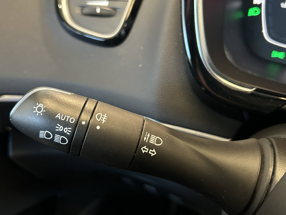 Acheter Renault Espace 5 E-Tech Espace Blue dCi 160 EDC Zen 5p occasion dans les concessions du Groupe Faurie