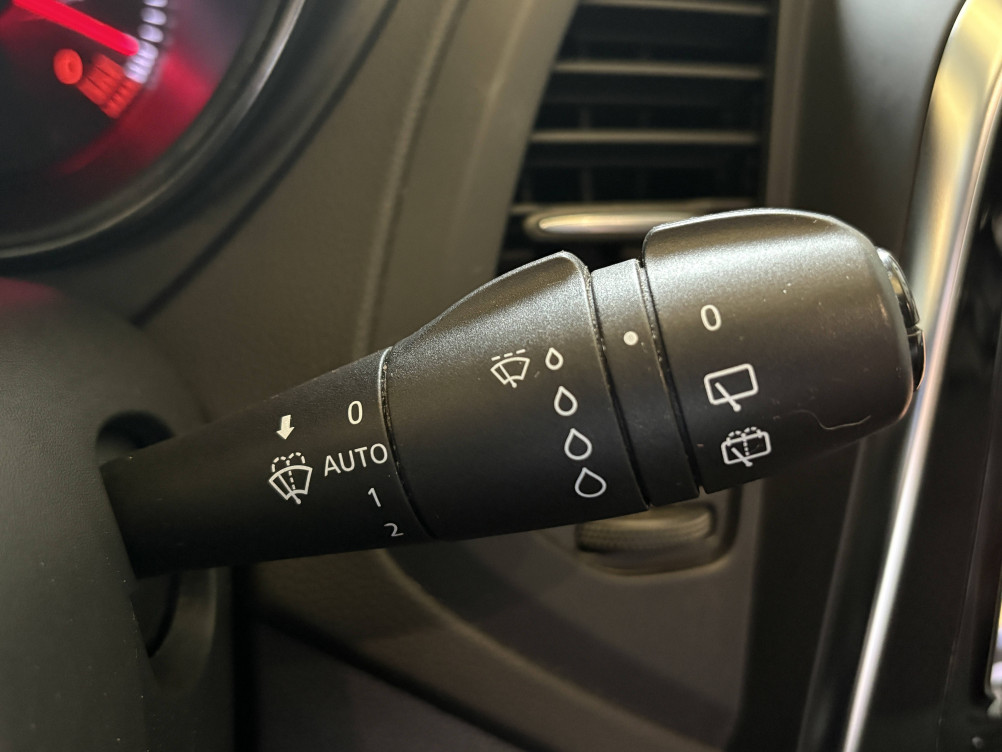 Acheter Renault Captur Captur dCi 90 EDC Intens 5p occasion dans les concessions du Groupe Faurie