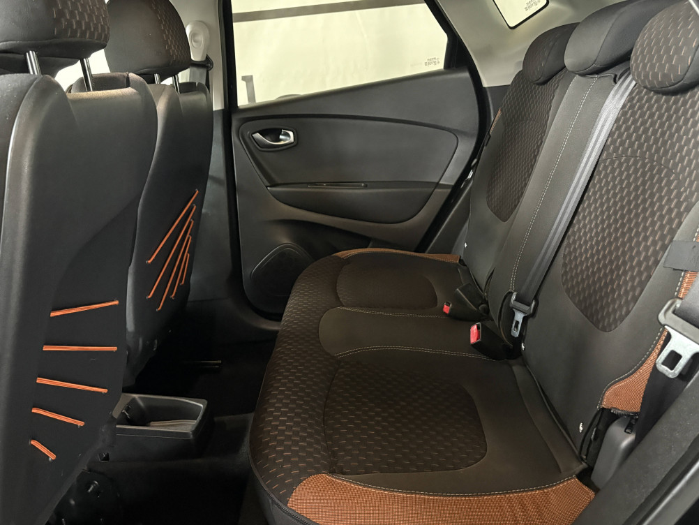 Acheter Renault Captur Captur dCi 90 EDC Intens 5p occasion dans les concessions du Groupe Faurie