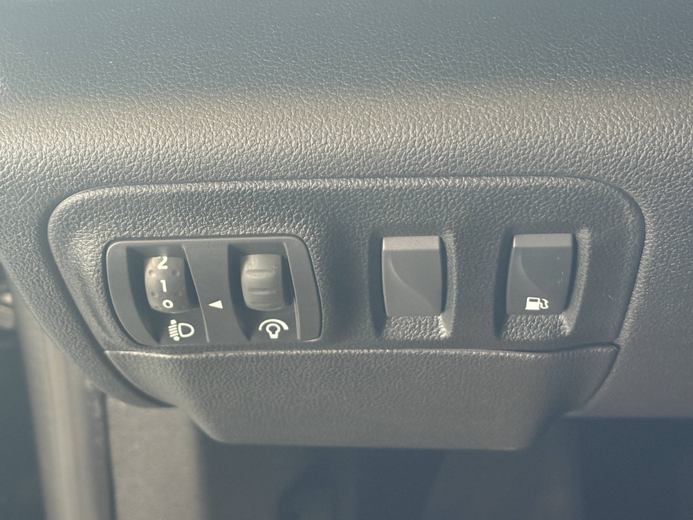 Acheter Renault Megane 4 Mégane IV Estate E-TECH Plug-In Hybride 160 - 21N Intens 5p occasion dans les concessions du Groupe Faurie