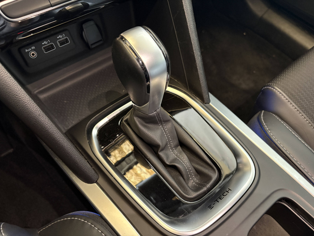 Acheter Renault Megane 4 Mégane IV Estate E-TECH Plug-In Hybride 160 - 21N Intens 5p occasion dans les concessions du Groupe Faurie