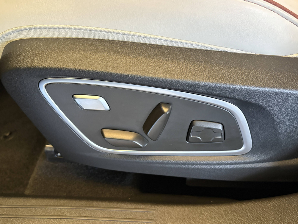 Acheter Renault Espace 6 Espace E-Tech full hybrid 200 GSR2 Iconic 5p occasion dans les concessions du Groupe Faurie
