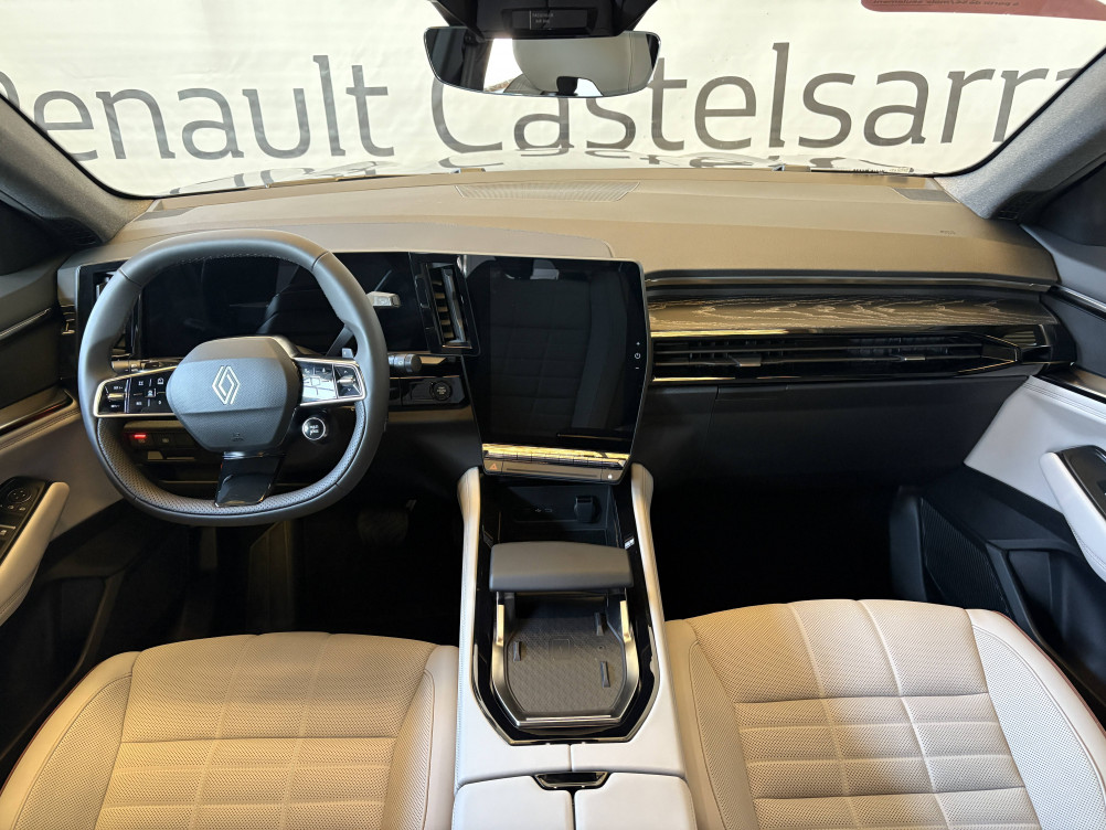 Acheter Renault Espace 6 Espace E-Tech full hybrid 200 GSR2 Iconic 5p occasion dans les concessions du Groupe Faurie