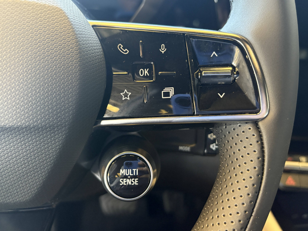Acheter Renault Espace 6 Espace E-Tech full hybrid 200 GSR2 Iconic 5p occasion dans les concessions du Groupe Faurie