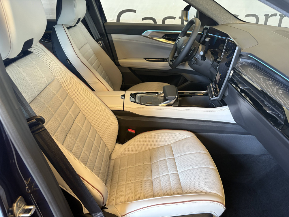 Acheter Renault Espace 6 Espace E-Tech full hybrid 200 GSR2 Iconic 5p occasion dans les concessions du Groupe Faurie