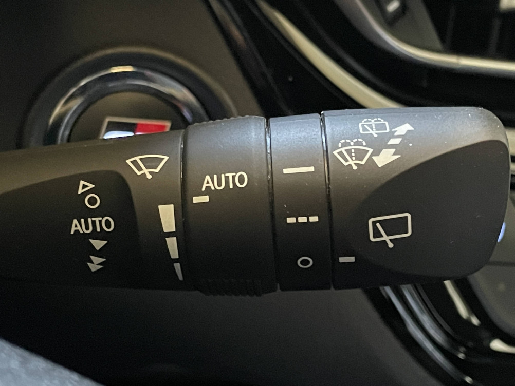 Acheter Toyota C-HR C-HR Hybride 2.0L GR-Sport 5p occasion dans les concessions du Groupe Faurie