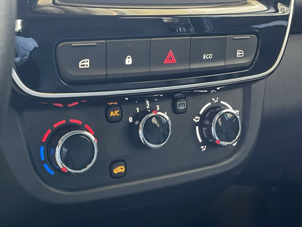 Acheter Dacia Spring Spring Expression 5p occasion dans les concessions du Groupe Faurie