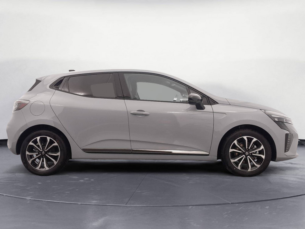 Acheter Renault Clio 5 Clio E-Tech full hybrid 145 ch GSR2 Techno 5p occasion dans les concessions du Groupe Faurie