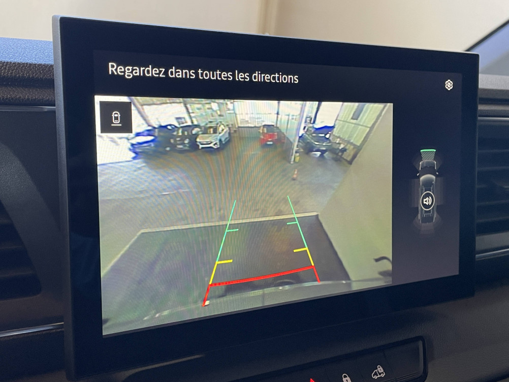 Acheter Renault Master MASTER FGN TRAC 3T5 L2H2 BLUE DCI 150 EXTRA 4p occasion dans les concessions du Groupe Faurie