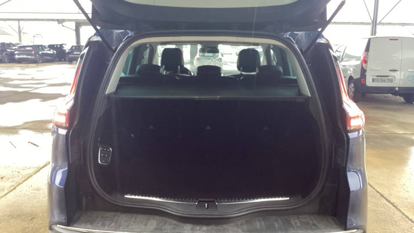 Acheter Renault Espace 5 E-Tech Espace Blue dCi 160 EDC Zen 5p occasion dans les concessions du Groupe Faurie