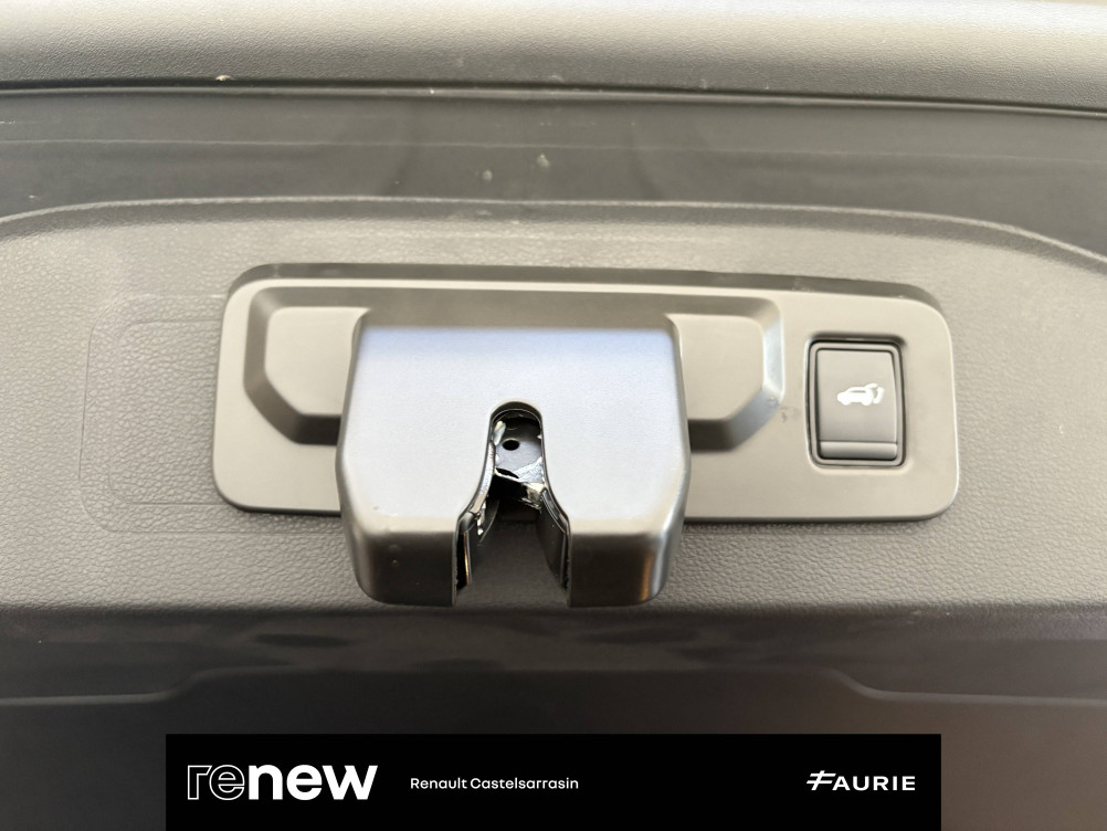 Acheter Renault Espace 6 Espace E-Tech full hybrid 200 GSR2 Iconic 5p occasion dans les concessions du Groupe Faurie