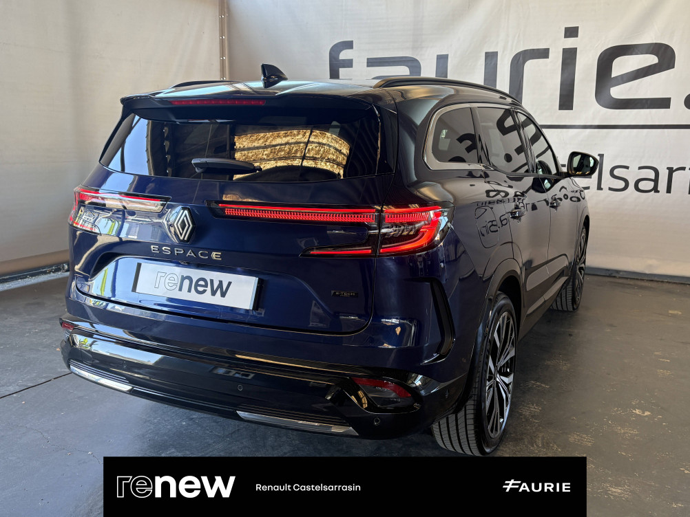 Acheter Renault Espace 6 Espace E-Tech full hybrid 200 GSR2 Iconic 5p occasion dans les concessions du Groupe Faurie