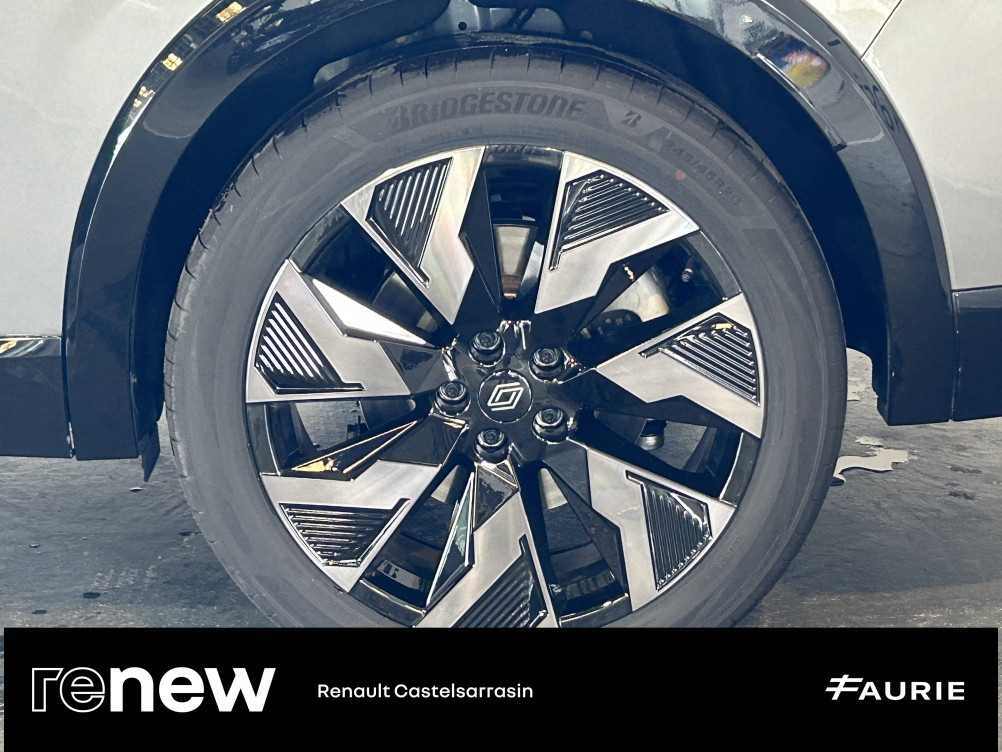 Acheter Renault Rafale Rafale E-Tech full hybrid 200 esprit Alpine 5p occasion dans les concessions du Groupe Faurie