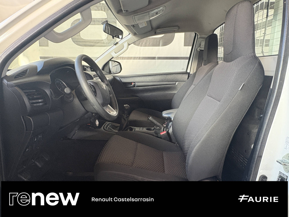 Acheter Toyota Hilux 8 HILUX SIMPLE CABINE 4WD 2.4L 150 D-4D LECAP 2p occasion dans les concessions du Groupe Faurie