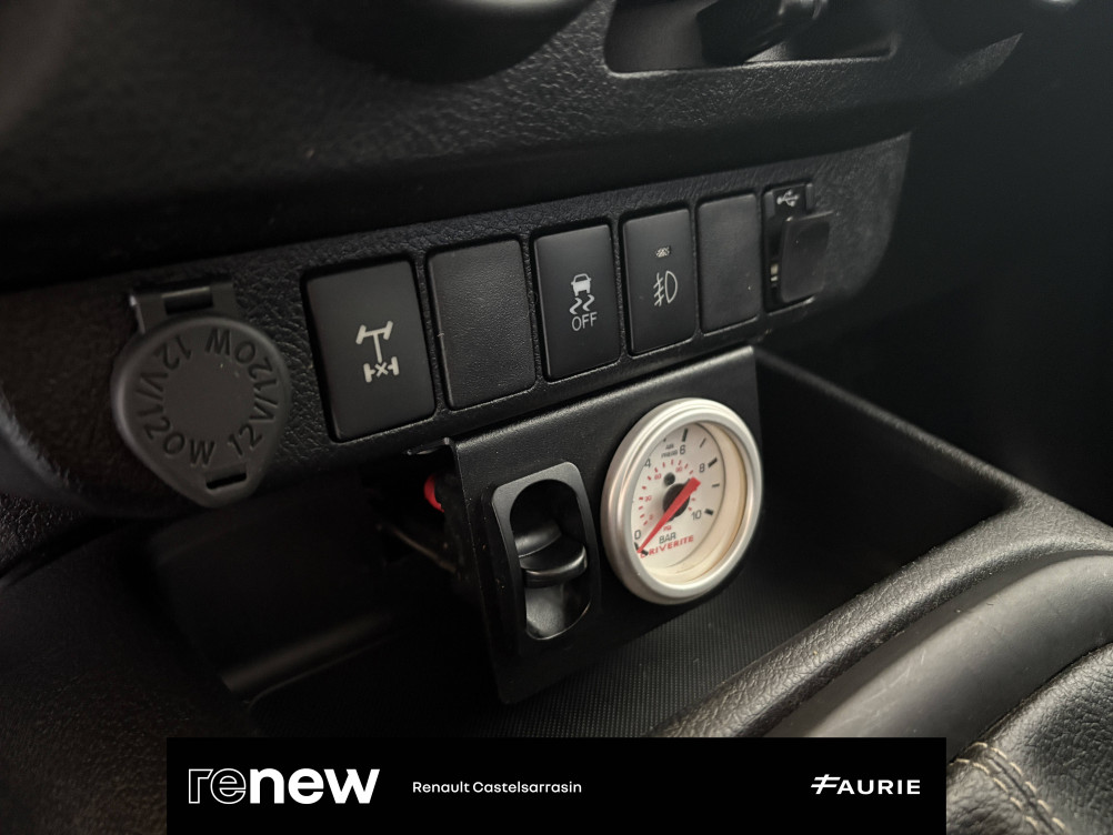 Acheter Toyota Hilux 8 HILUX SIMPLE CABINE 4WD 2.4L 150 D-4D LECAP 2p occasion dans les concessions du Groupe Faurie