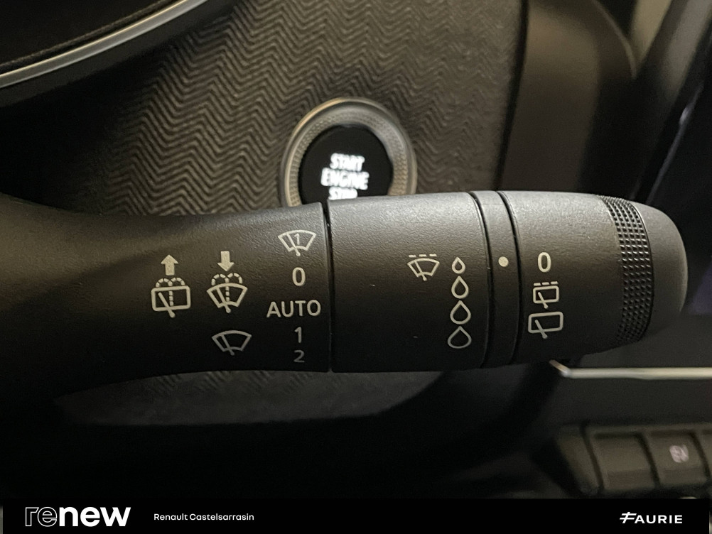 Acheter Renault Clio 5 Clio E-Tech full hybrid 145 ch GSR2 Techno 5p occasion dans les concessions du Groupe Faurie