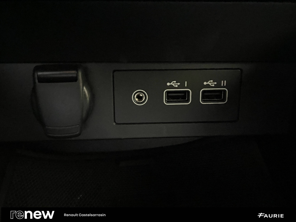 Acheter Renault Clio 5 Clio E-Tech full hybrid 145 ch GSR2 Techno 5p occasion dans les concessions du Groupe Faurie