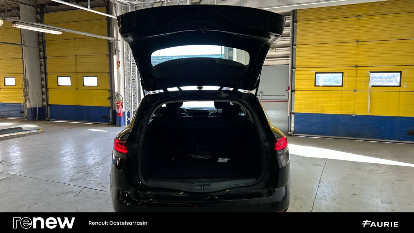 Acheter Renault Megane 4 Mégane IV Estate E-TECH Plug-In Hybride 160 - 21N Business 5p occasion dans les concessions du Groupe Faurie