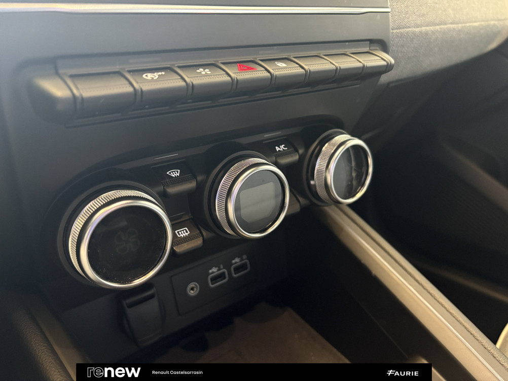 Acheter Renault Clio 5 Clio TCe 90 Techno 5p occasion dans les concessions du Groupe Faurie