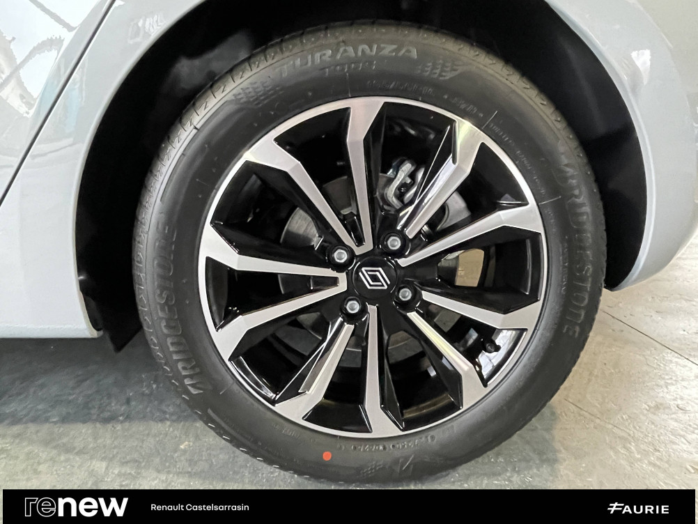 Acheter Renault Clio 5 Clio E-Tech full hybrid 145 ch GSR2 Techno 5p occasion dans les concessions du Groupe Faurie