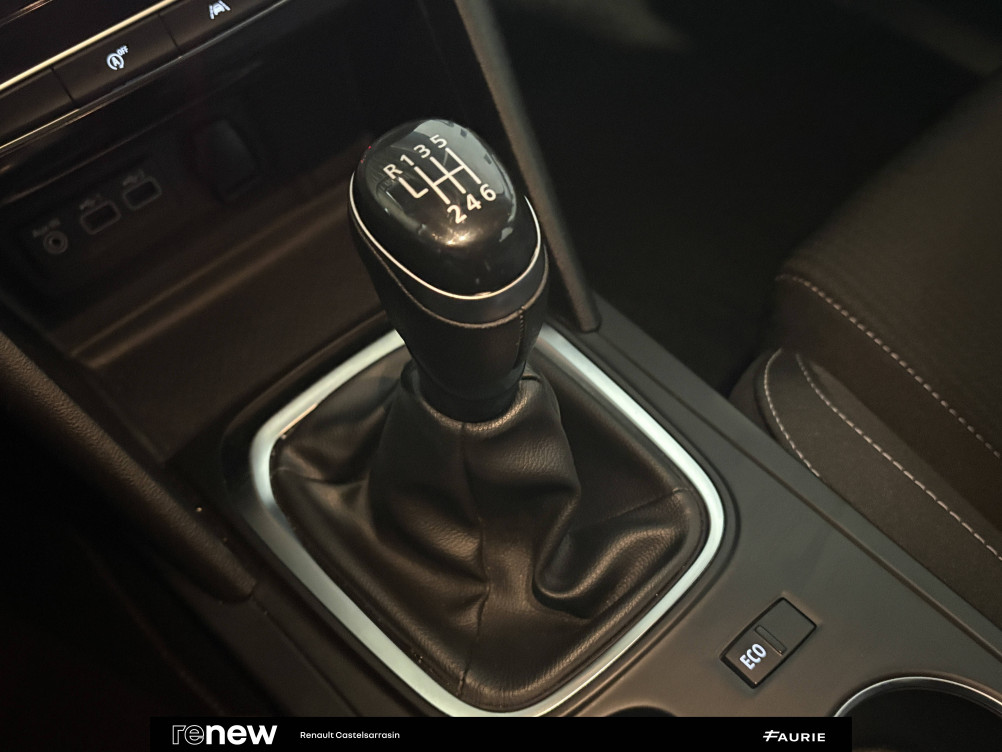 Acheter Renault Megane 4 Mégane IV Berline Blue dCi 115 - 21N Business 5p occasion dans les concessions du Groupe Faurie