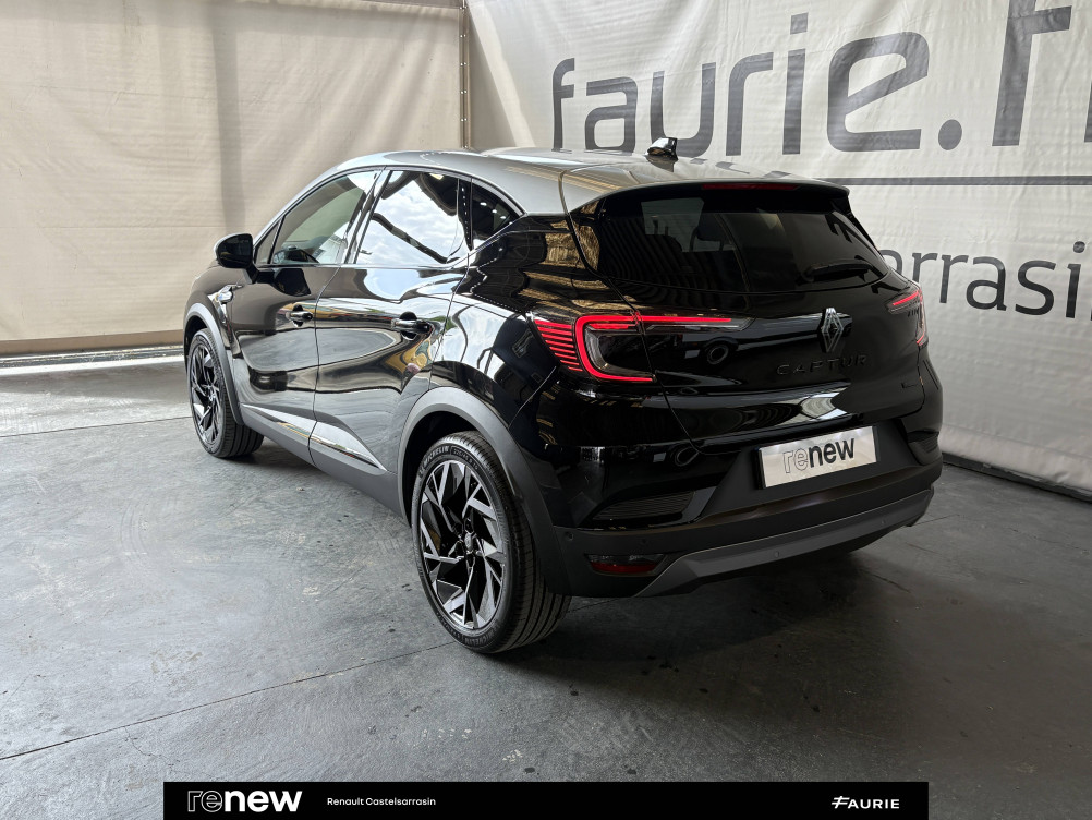 Acheter Renault Captur 2 Captur E-Tech full hybrid 145 ch esprit Alpine 5p occasion dans les concessions du Groupe Faurie