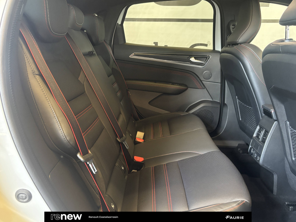 Acheter Renault Arkana Arkana E-Tech 145 - 21B R.S. Line 5p occasion dans les concessions du Groupe Faurie