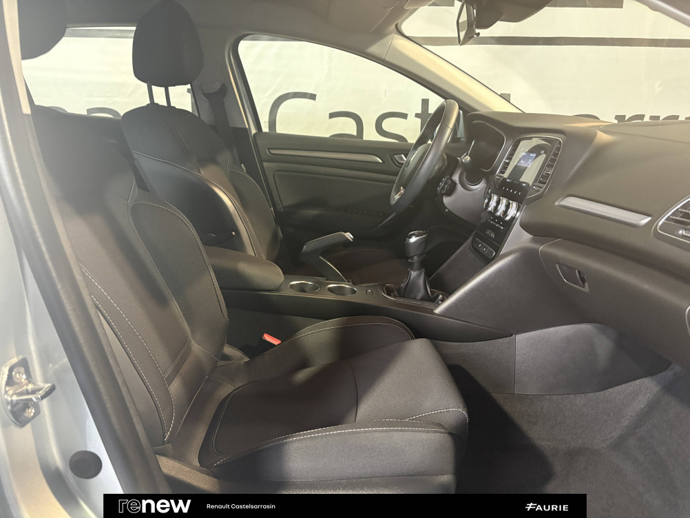 Acheter Renault Megane 4 Mégane IV Berline Blue dCi 115 - 21N Business 5p occasion dans les concessions du Groupe Faurie