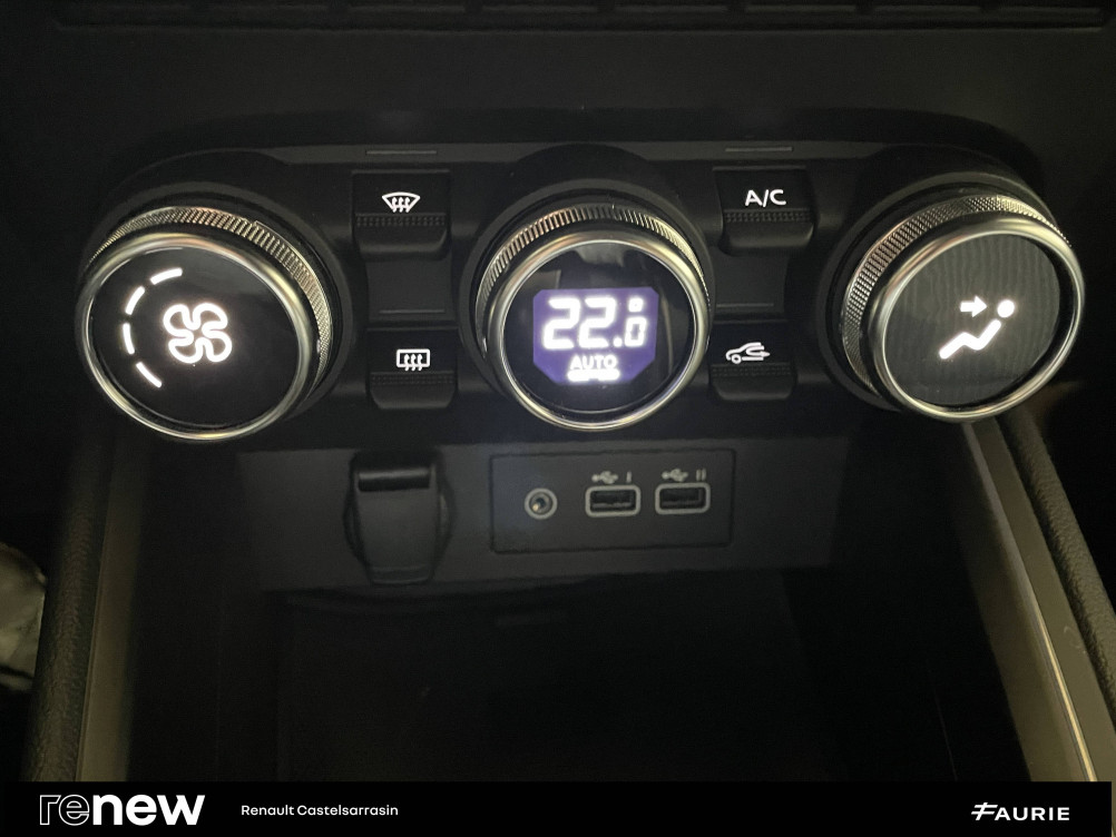 Acheter Renault Clio 5 Clio E-Tech full hybrid 145 ch GSR2 Techno 5p occasion dans les concessions du Groupe Faurie