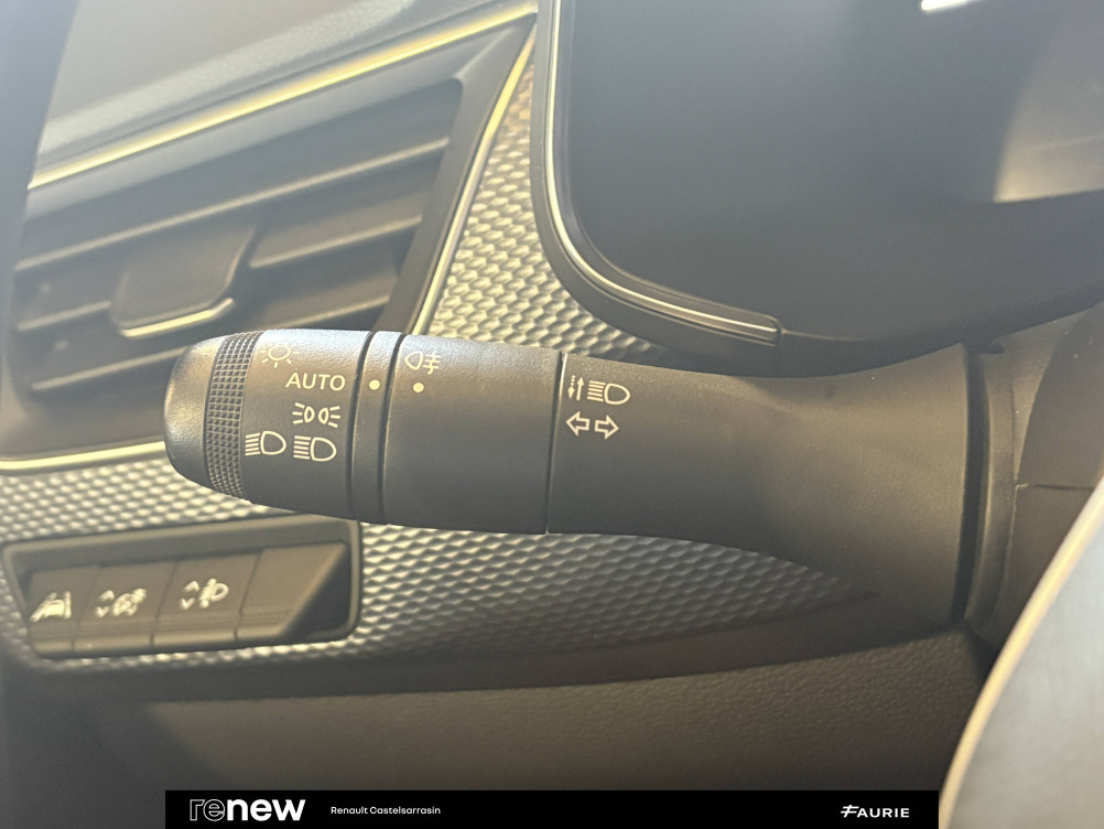 Acheter Renault Arkana Arkana TCe 140 EDC - 23 Evolution 5p occasion dans les concessions du Groupe Faurie