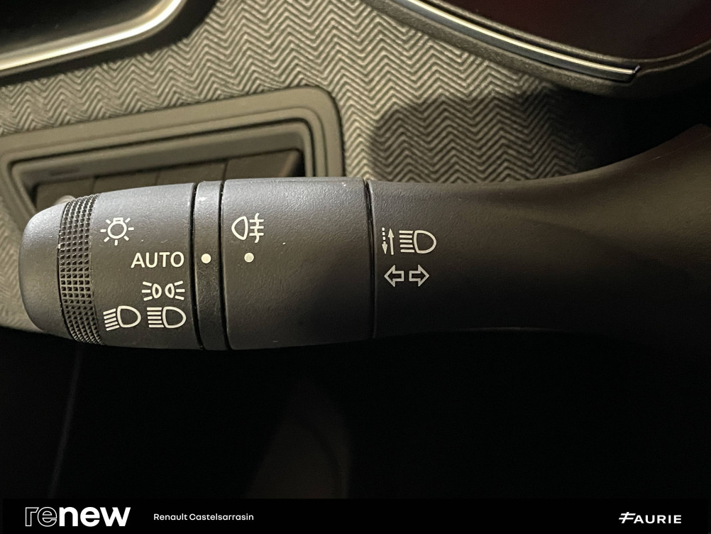 Acheter Renault Clio 5 Clio E-Tech full hybrid 145 ch GSR2 Techno 5p occasion dans les concessions du Groupe Faurie