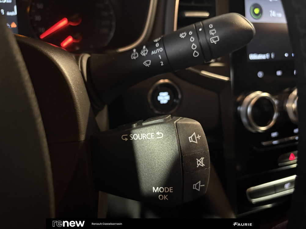 Acheter Renault Megane 4 Mégane IV Berline Blue dCi 115 - 21N Business 5p occasion dans les concessions du Groupe Faurie