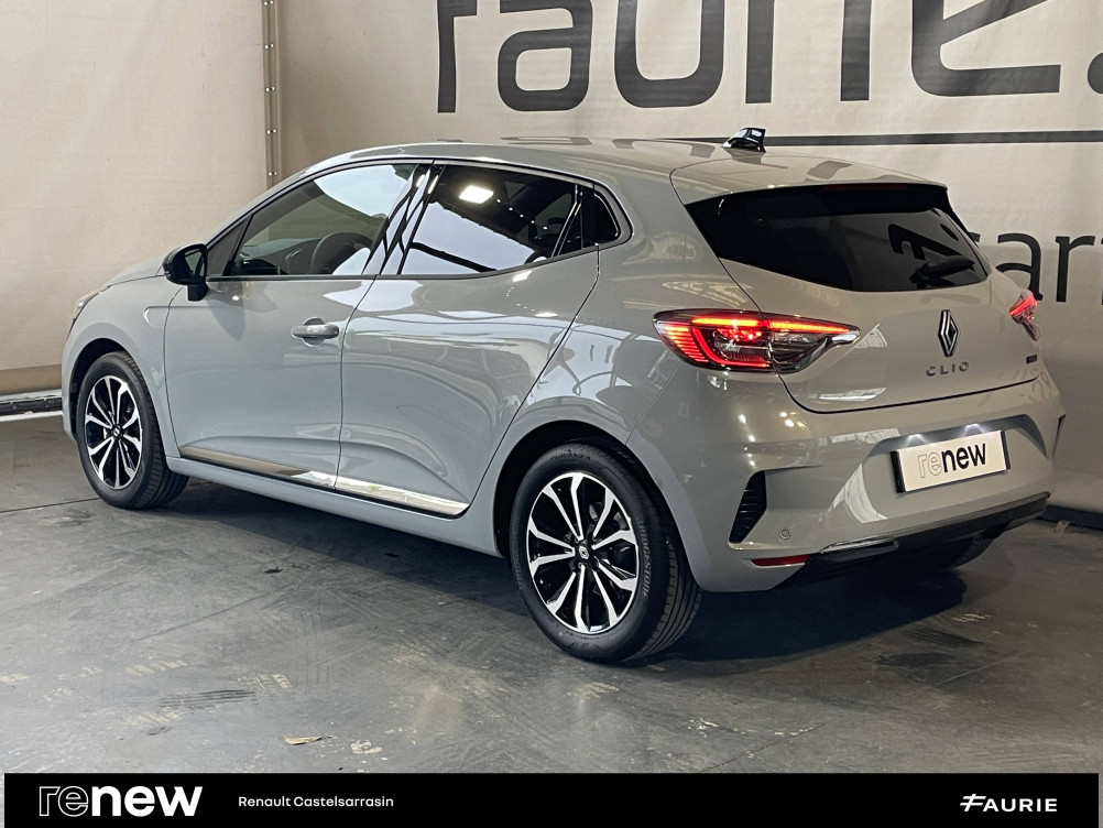 Acheter Renault Clio 5 Clio E-Tech full hybrid 145 ch GSR2 Techno 5p occasion dans les concessions du Groupe Faurie