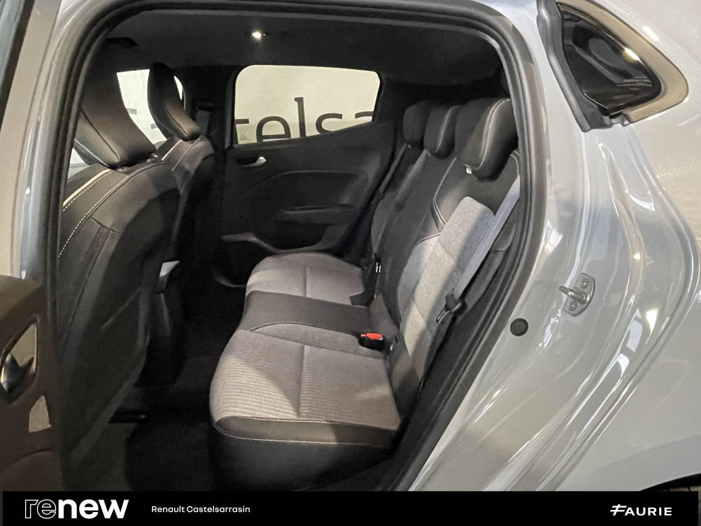 Acheter Renault Clio 5 Clio E-Tech full hybrid 145 ch GSR2 Techno 5p occasion dans les concessions du Groupe Faurie