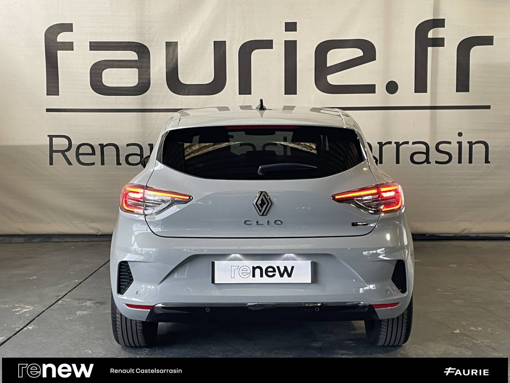 Acheter Renault Clio 5 Clio E-Tech full hybrid 145 ch GSR2 Techno 5p occasion dans les concessions du Groupe Faurie