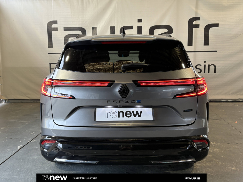 Acheter Renault Espace 6 Espace E-Tech full hybrid 200 GSR2 esprit Alpine 5p occasion dans les concessions du Groupe Faurie
