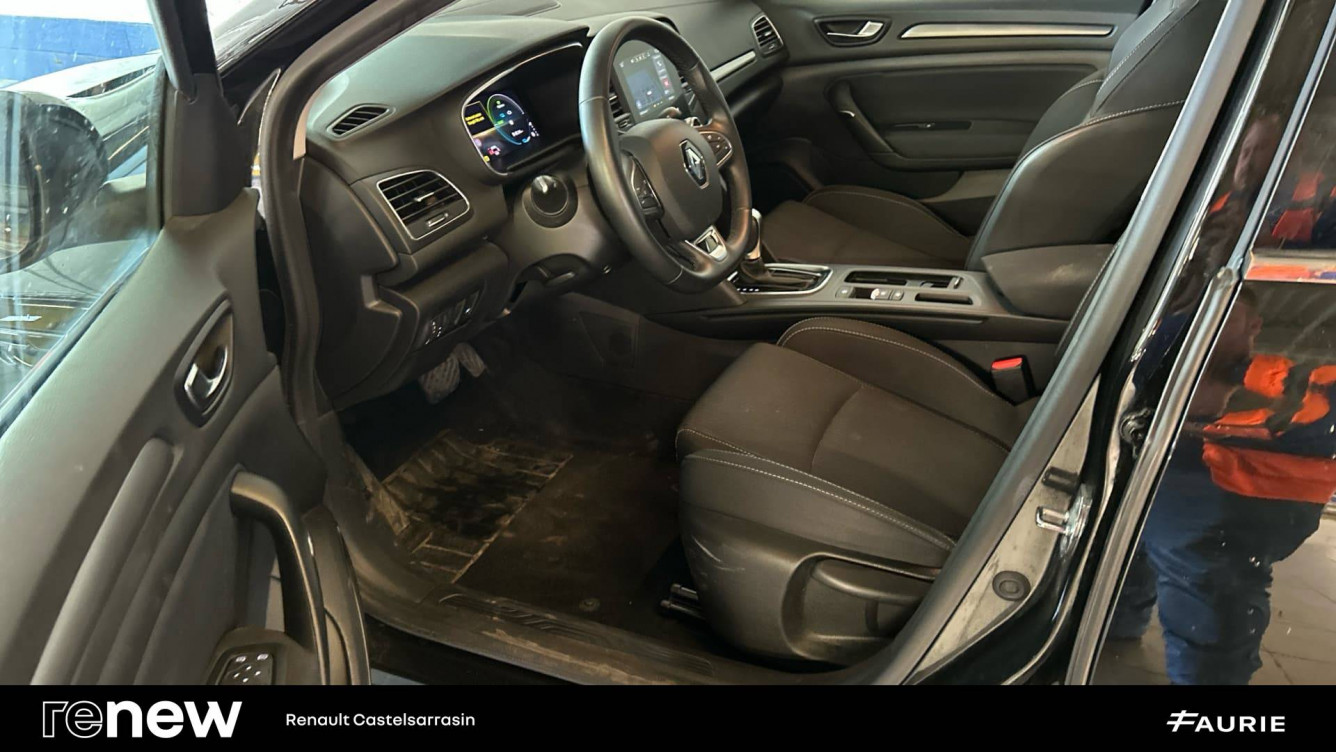 Acheter Renault Megane 4 Mégane IV Estate E-TECH Plug-In Hybride 160 - 21N Business 5p occasion dans les concessions du Groupe Faurie