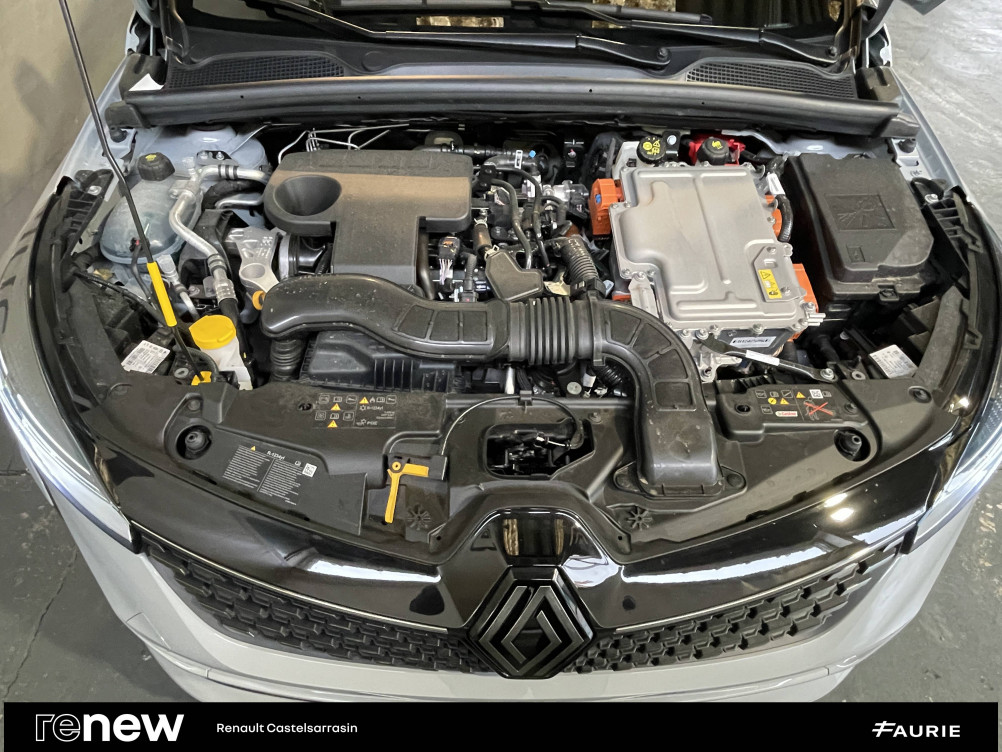 Acheter Renault Clio 5 Clio E-Tech full hybrid 145 ch GSR2 Techno 5p occasion dans les concessions du Groupe Faurie