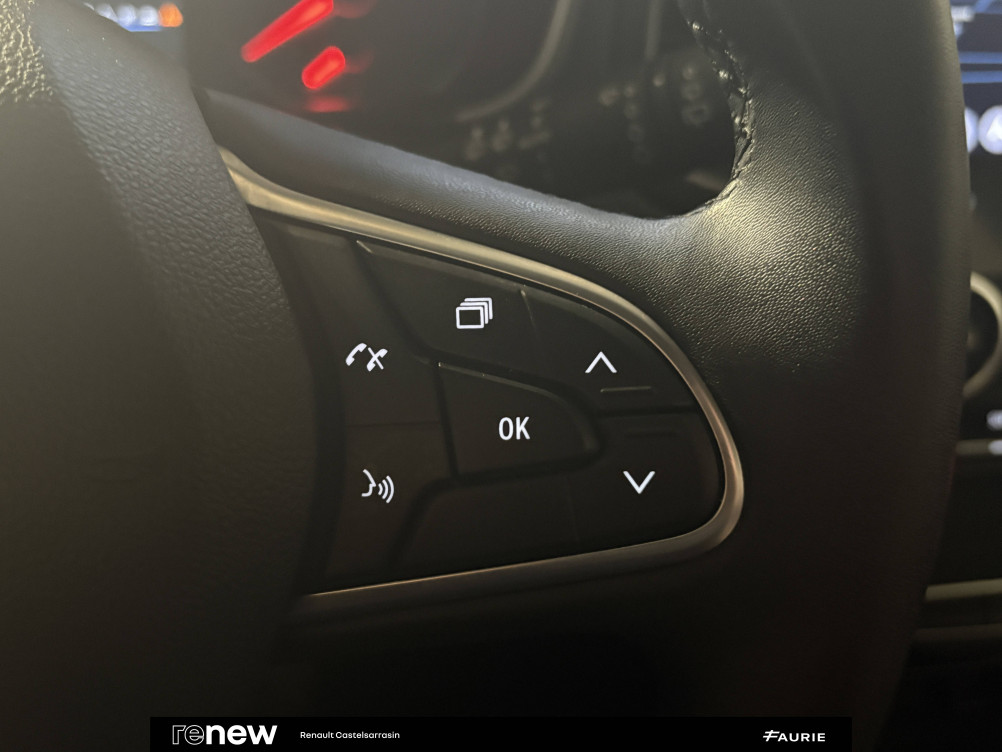 Acheter Renault Megane 4 Mégane IV Berline Blue dCi 115 - 21N Business 5p occasion dans les concessions du Groupe Faurie