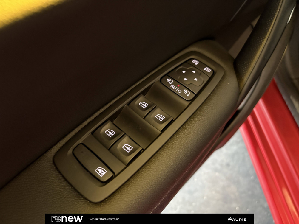 Acheter Renault Megane 4 Mégane IV Berline Blue dCi 115 EDC - 20 Intens 5p occasion dans les concessions du Groupe Faurie