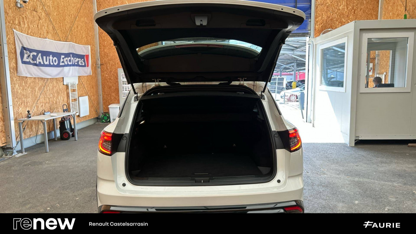Acheter Renault Austral Austral E-Tech hybrid 200 Techno esprit Alpine 5p occasion dans les concessions du Groupe Faurie