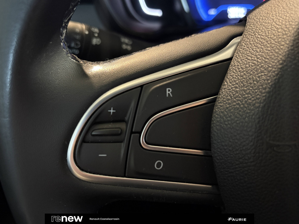 Acheter Renault Kadjar Kadjar Blue dCi 115 EDC Business 5p occasion dans les concessions du Groupe Faurie