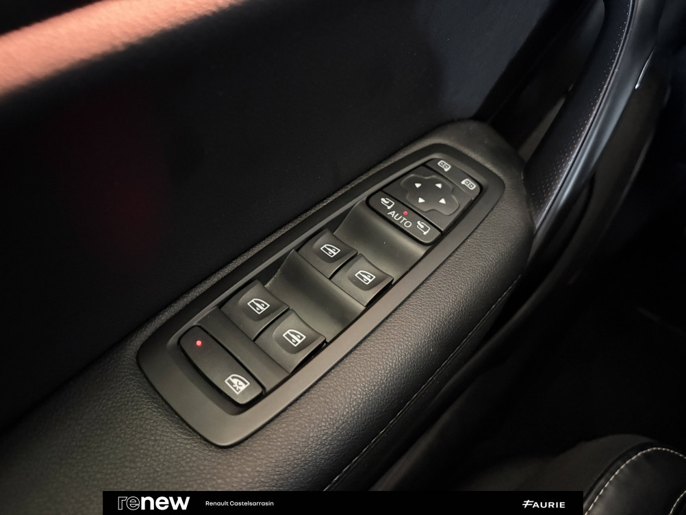 Acheter Renault Megane 4 Mégane IV Berline TCe 130 Energy Intens 5p occasion dans les concessions du Groupe Faurie