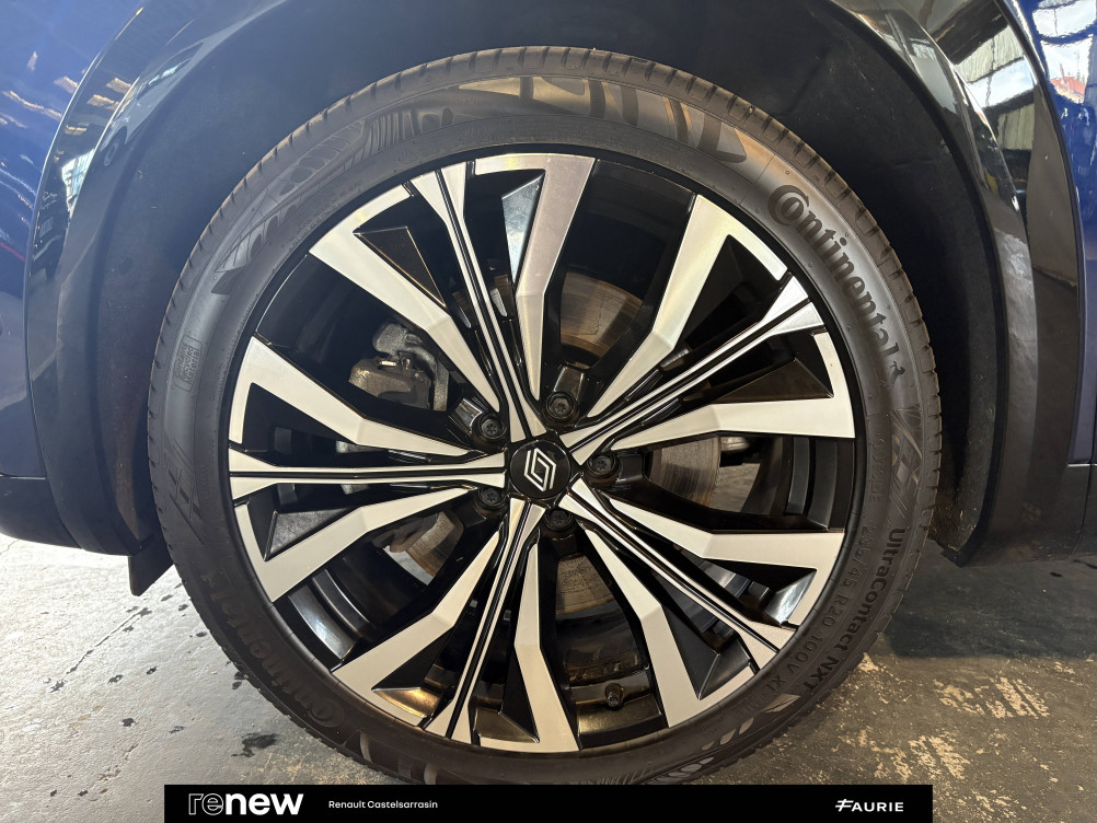 Acheter Renault Espace 6 Espace E-Tech full hybrid 200 GSR2 Iconic 5p occasion dans les concessions du Groupe Faurie