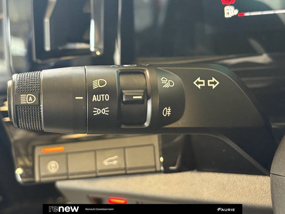 Acheter Renault Espace 6 Espace E-Tech full hybrid 200 GSR2 Iconic 5p occasion dans les concessions du Groupe Faurie