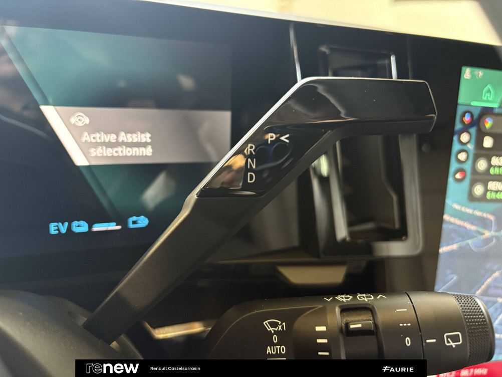Acheter Renault Espace 6 Espace E-Tech full hybrid 200 GSR2 Iconic 5p occasion dans les concessions du Groupe Faurie